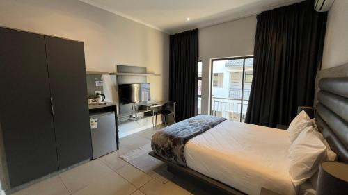 Greater Johannesburg Metropolitan Area Apartamento | Braham Apartments - The Oasis 48B