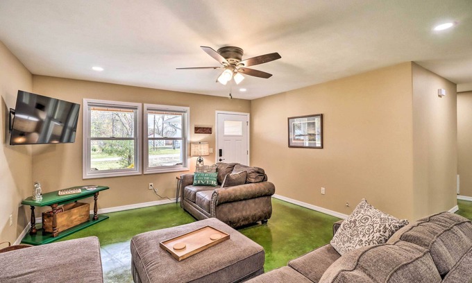 Cotter Casa | Brand New Cotter Home, Walk to Trout Fishing!