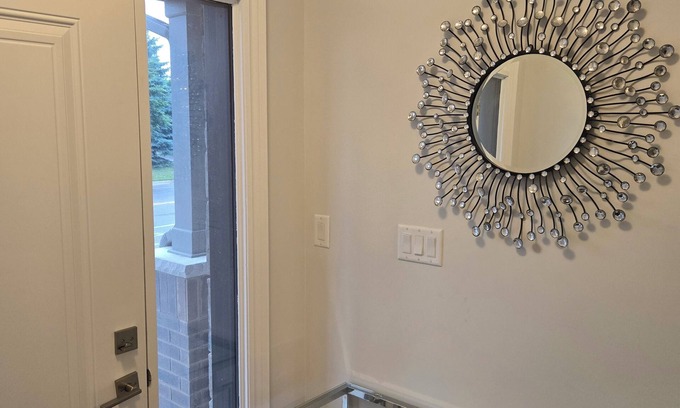 West Oak Trails Casa | Brand new Modern 4 Bedroom Home in prestigious Oakville community