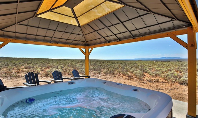 Ranchos De Taos Casa | Brand New Whole 2 Unit 3 Bedroom Gorge/Mountain Getaway with Hot Tub