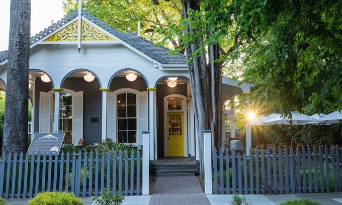 Calistoga Hotel | Brannan Cottage Inn