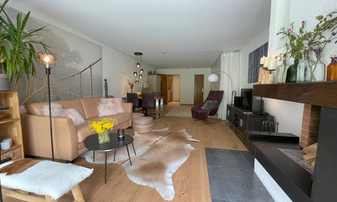 Berguen Apartamento | Breathtaking view of the mountains, child-friendly, fireplace, terrace, top equipment