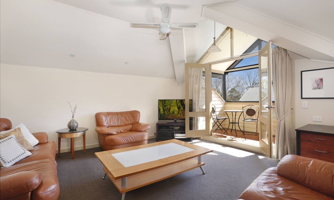 Burradoo Hotel | Briars Country Lodge