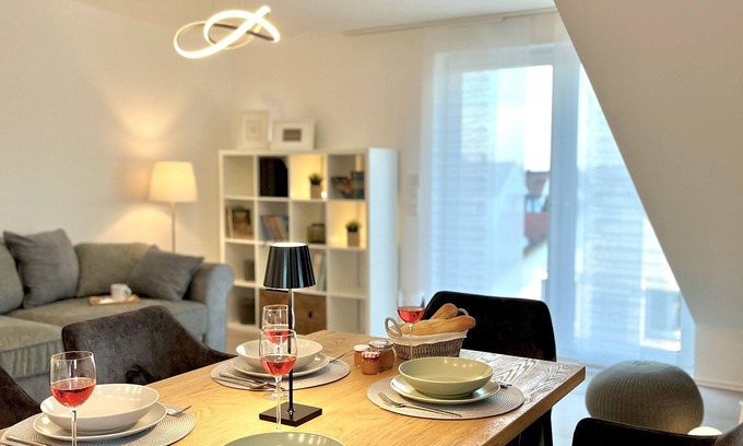 Ubstadt-Weiher Apartamento | Bright and friendly domicile