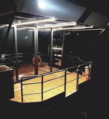 Belgrade Alquiler De Eote | Bright Room Houseboat
