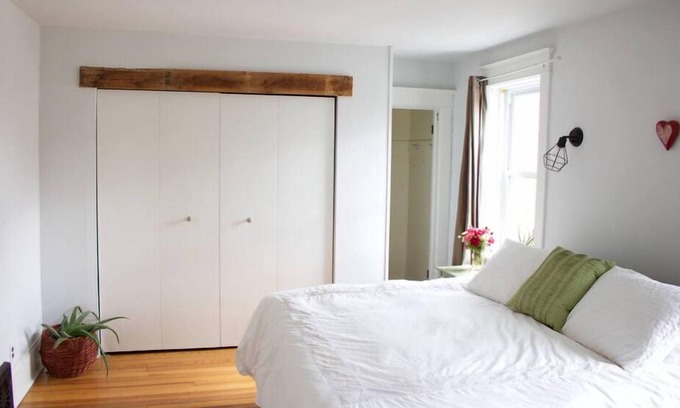 Viroqua Casa | Bright, spacious, historic home in downtown Viroqua.