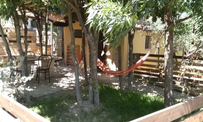 Castel Colonna Apartamento | BUBÓN - Entre las plantas a pocos pasos de la piscina