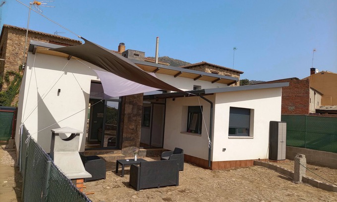 Hinojosa de San Vicente Casa | Bungalow Sierra San Vicente