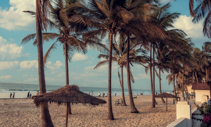 Kotu Apartamento | Bungalow Beach Hotel