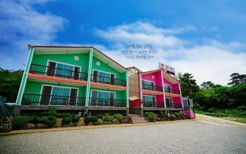 Byeonsan Casa | Byeonsanbando Soriseom Pension