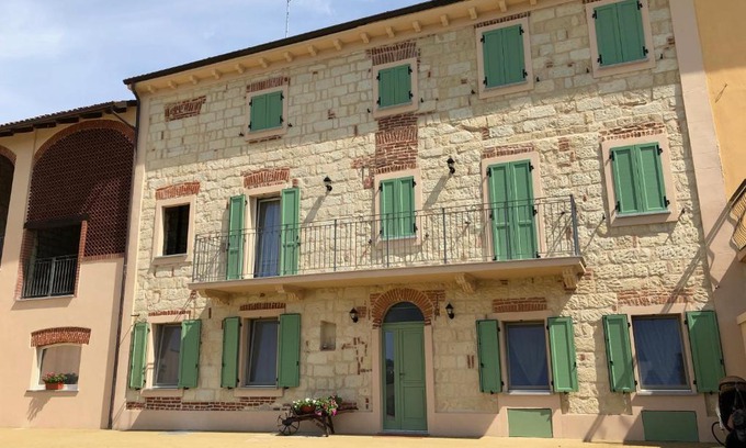 Rosignano Monferrato Cama Y Desayuno | Cà dal Bertu