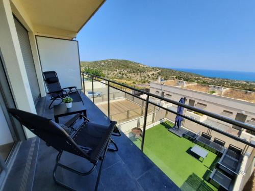 Peñíscola Casa | Cómodo Adosado Familiar 160 m2, parking, wifi, mascotas, jardín privado, cuna, playa y montaña