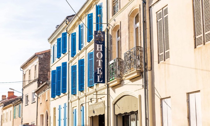 Tonneins Hotel | Côté Garonne-Le balcon des dames