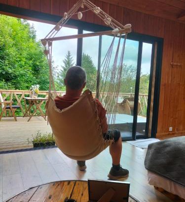 La Roche-Maurice Otro | Cabane perchée avec jacuzzi