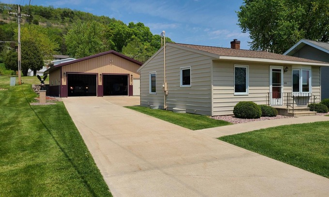 Brownsville Cabina | Cabaña cerca del río Mississippi en Brownsville, Minnesota