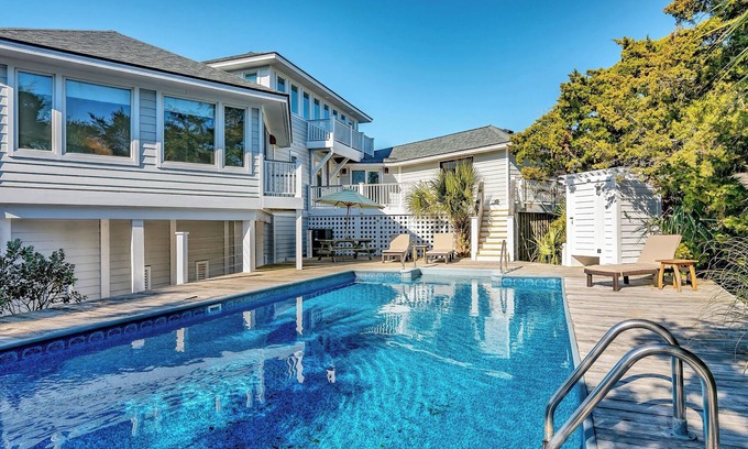 West Beach Casa | Call Ahead to Heat the Pool!! Waterfront retreat!