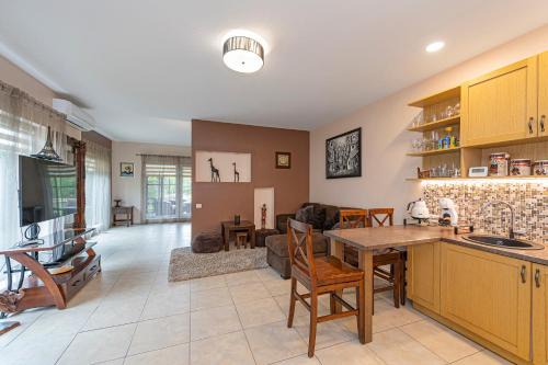 Kaunas Apartamento | Calm and private apartment by Polo Apartments