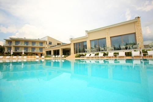 Kastoria Hotel | Calma Hotel & Spa
