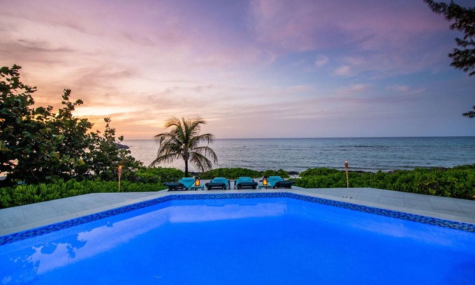 North Side Villa | CALYPSO BLUE: Modern Beachfront Villa with Pool and Beautiful Sunsets!