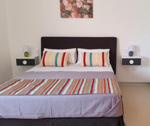 Rabe de las Calzadas Apartamento | Camino De Rabe