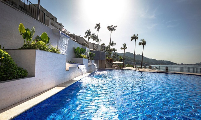 Pichilingue Complejo | Camino Real Acapulco Diamante