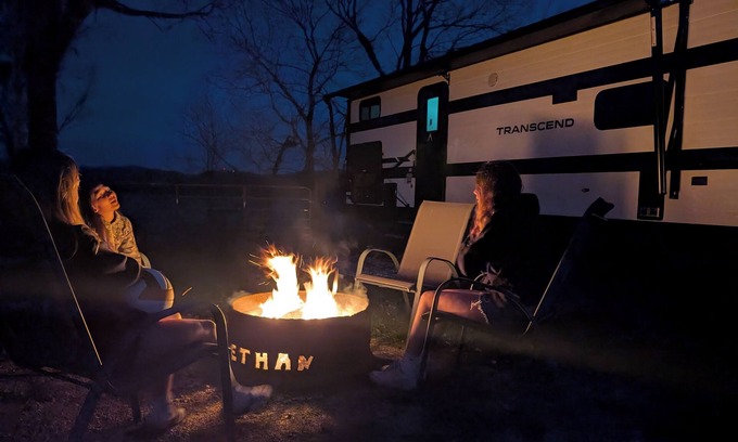 Trempealeau Casa | Camp without the set-up! Bike, fish, hike, and explore.