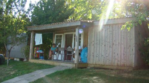 Saint-Pierre-Lafeuille Otro | CAMPING LES GRAVES