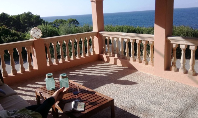 Port des Canonge Casa | Can Llorens - amazing sea views!