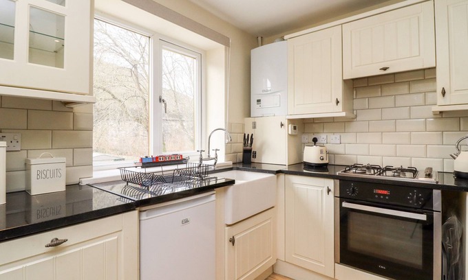 Walsden Cabaña | Canal View