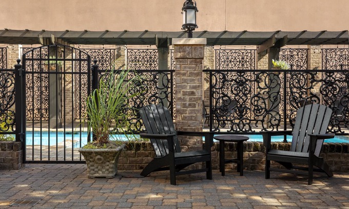 Central Business District Hotel | Candlewood Suites Downtown by IHG