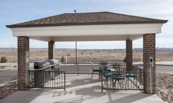 Pueblo Hotel | Candlewood Suites Pueblo by IHG