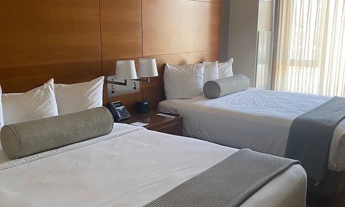 Mannarkkad Hotel | Capital Plaza Residency