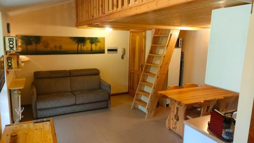 Corteno Golgi Apartamento | CASA APRICA - BoxAuto - Wifi -