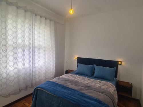 Duques Cama Y Desayuno | Casa Azul - Quitandinha