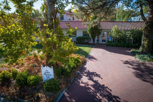 Farmington Cama Y Desayuno | Casa Blanca Inn and Suites