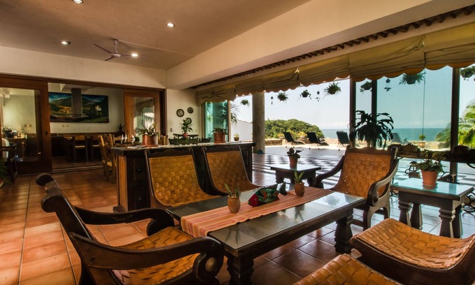 Platanitos Villa | Casa Bougainvillea