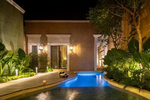 Barrio de Santiago Casa | Casa Clementina Luxe Rustic Haven 5 star Location