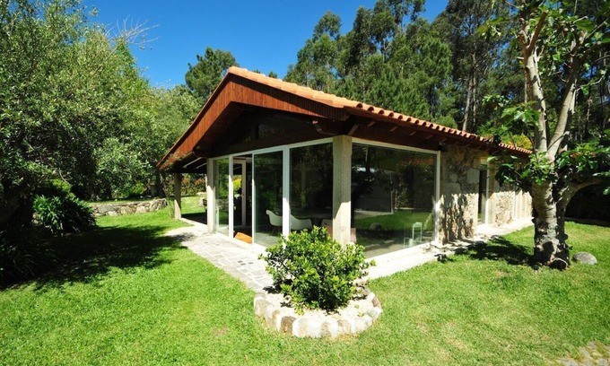 Vila Nova de Cerveira Casa | Casa da Luz Charming Cottage w/ Beautiful Garden