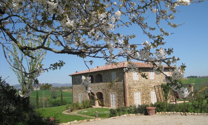 Marciano della Chiana Casa | Casa di Charme con Pergolato e Piscina