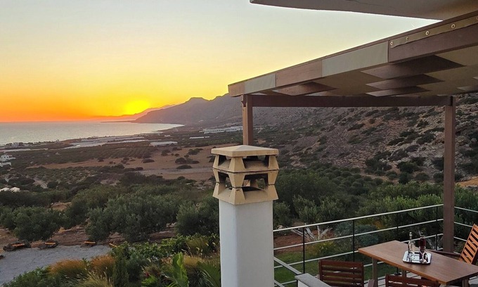 Goudhouros Villa | Casa di Olive, a cottage with fireplace and sea view