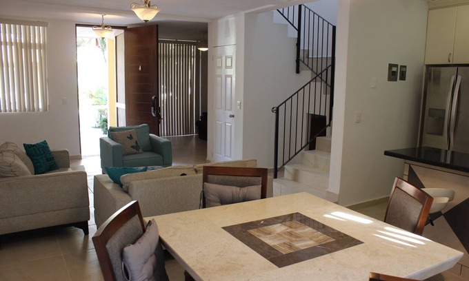 Puerto Vallarta Casa | Casa en coto privado con alberca