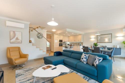 Atalaia Apartamento | Casa Eva, golfe, conforto, piscina e spa