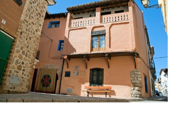 Azuara Casa | Casa Jara