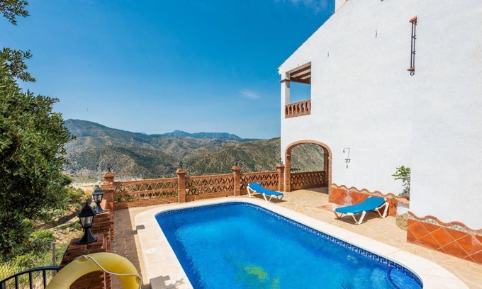 Alora Villa | Casa La Encina Alora by Ruralidays