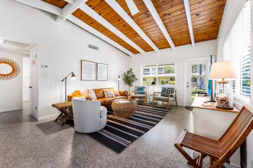 Siesta Key Villa | Casa Mar By Beachside Management