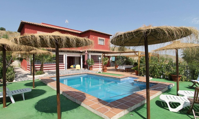 Seseña Chalet De Esquí | Casa Mirador de Aranjuez. TuCasaTemporal