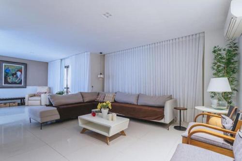 Sahy Apartamento | Casa no condomínio Reserva Ecológica do Sahy