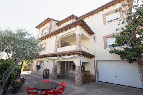 La Adrada Casa | Casa Rural La Chistera