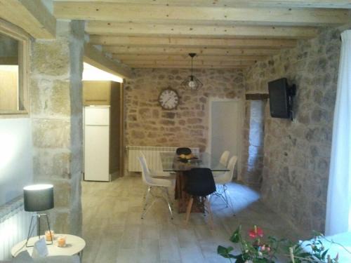 Horta de Sant Joan Casa | Casa Rural Santana
