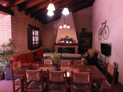 San Carlos del Valle Casa | Casa Rural Vallehermoso